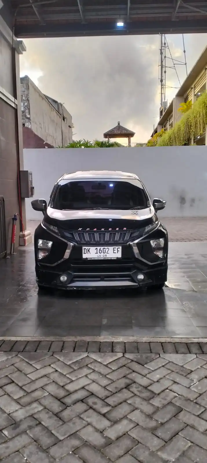 Clean and comfortable car for Bali transfer - Go Trans Dewata